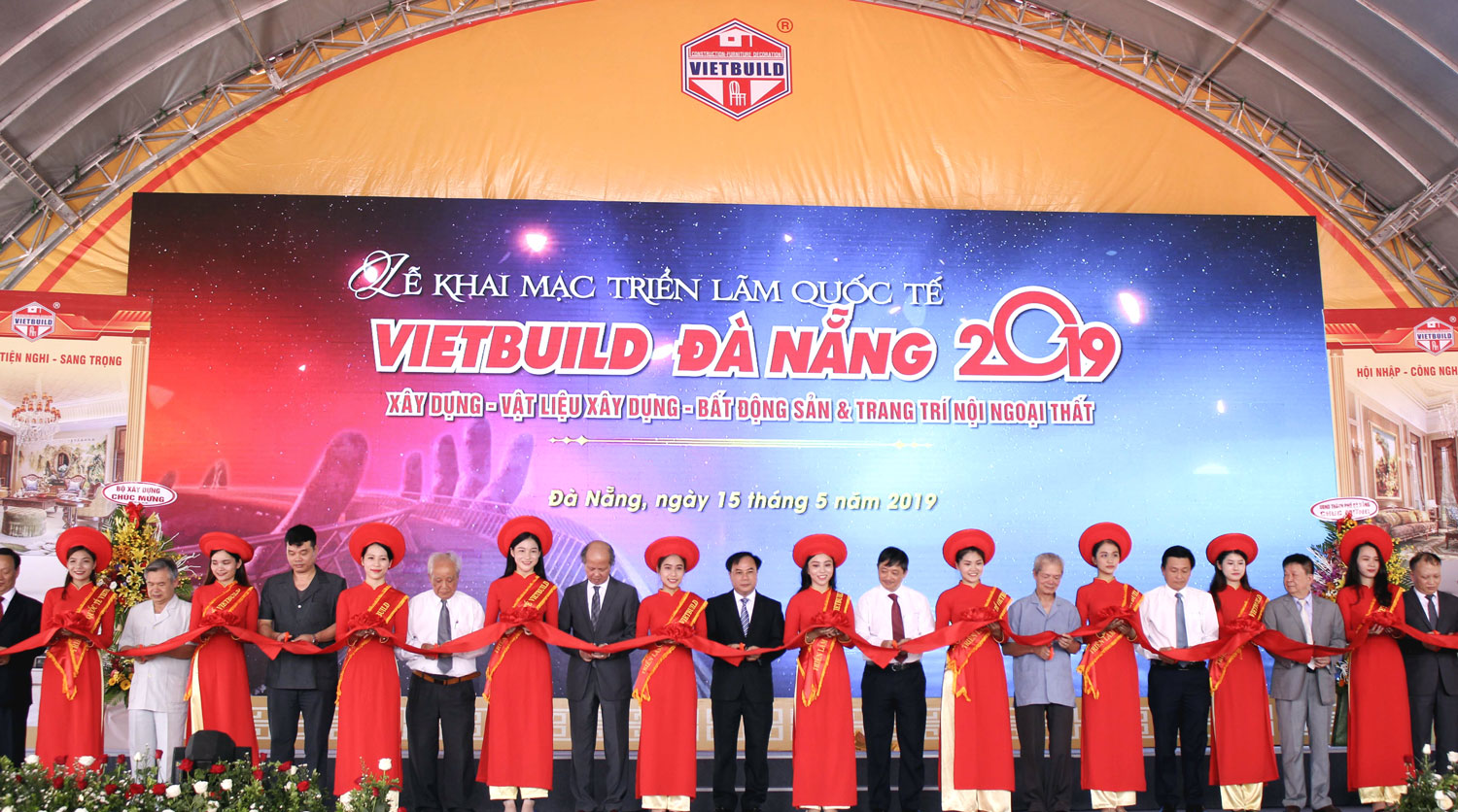 Over 1,000 booths join Vietbuild Da Nang 2019