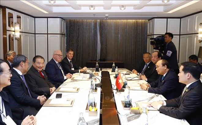 PM welcomes Thai groups to invest big in Vietnam