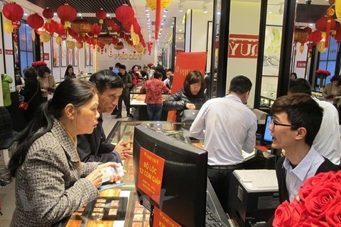 Domestic gold prices hit two-year high on global heat