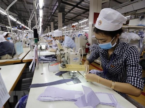Some 67,000 enterprises enter market in six months