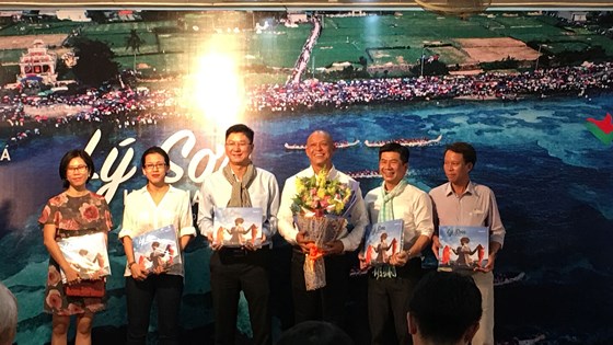 Ho Chi Minh city Over 100 photos of Ly Son island displayed