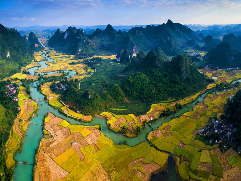 Non nuoc Cao Bang among world’s 50 best views