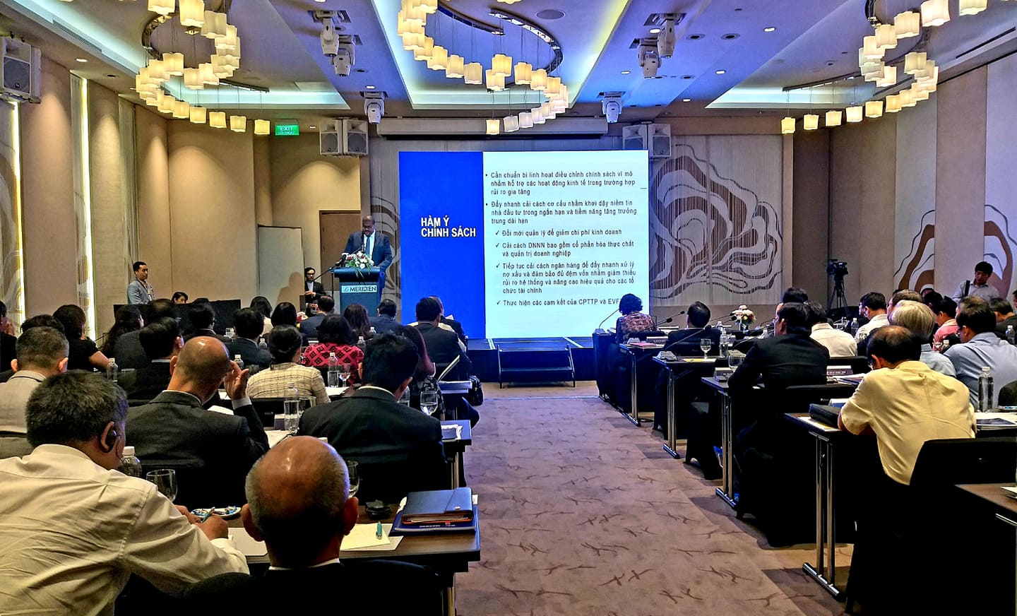 Building southern city into regional and international financial center