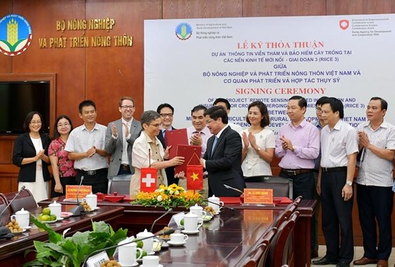 Switzerland helps Vietnam apply remote-sensing technology in rice production