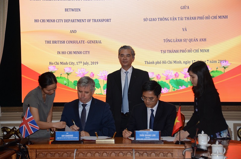 HCM city, Britain cooperate to develop smart city