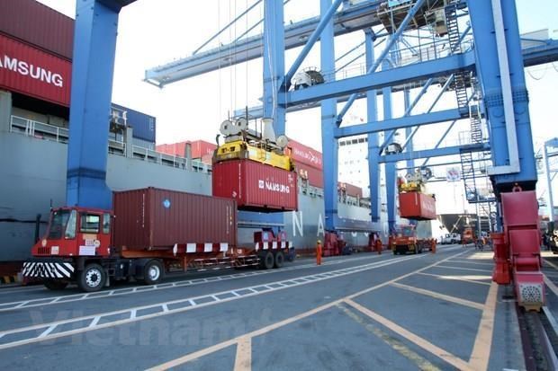 Vietnam books USD1 8 billion trade surplus in seven months