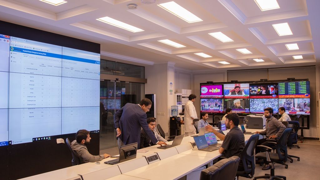 Pakistan economy continue to stabilize amid strong headwinds