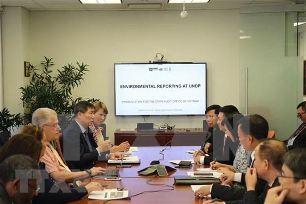 Vietnam, UNDP share experience in SDGs audit
