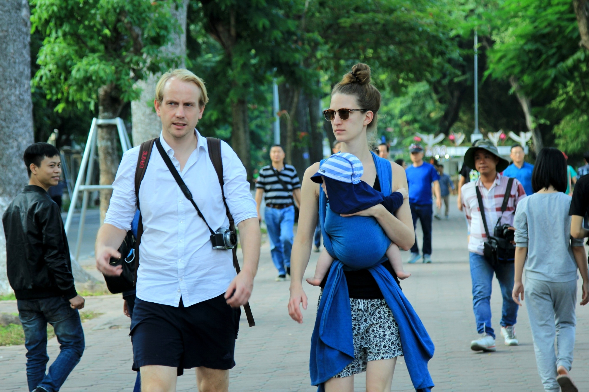 Hanoi welcomes over 21 5 million tourists