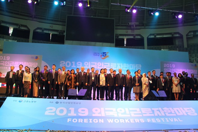 Vietnam attends foreign workers festival in RoK