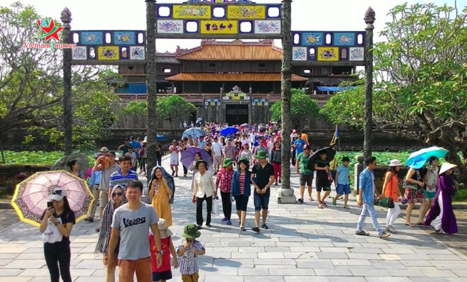 Thua Thien – Hue receives nearly 3 4 million visitors in eight months