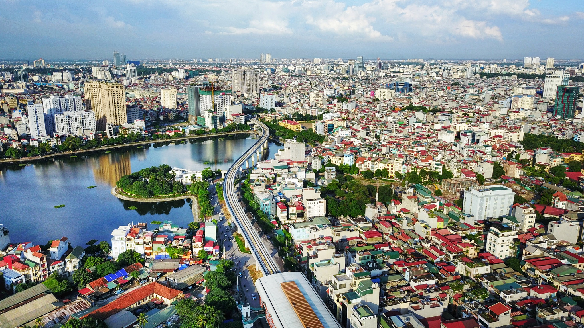 Hanoi most attractive to foreign investors in nine months