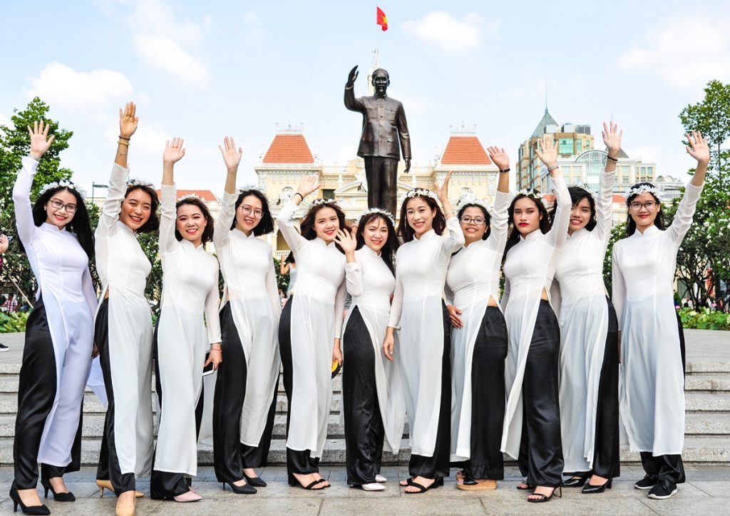 Impressive HCM city Ao dai Festival 2019