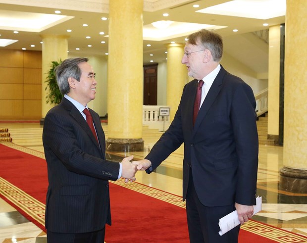 Party official hopes for early ratification of EU-Vietnam deals
