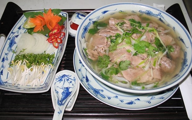 Introducing quintessence of Vietnamese cuisine in France