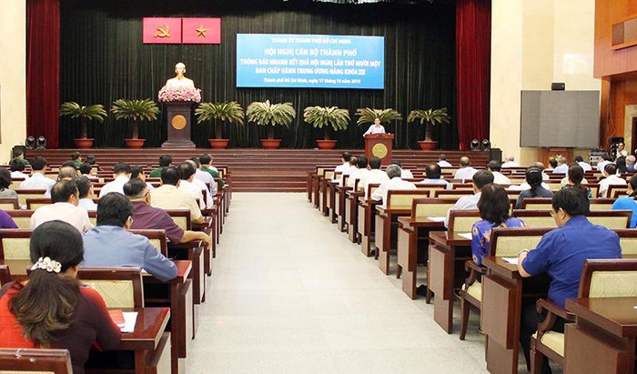 HCM city announces results of 11th plenum of the 12th PCC