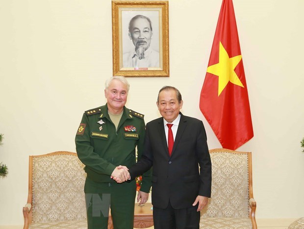 Deputy PM receives Russian Deputy Defence Minister