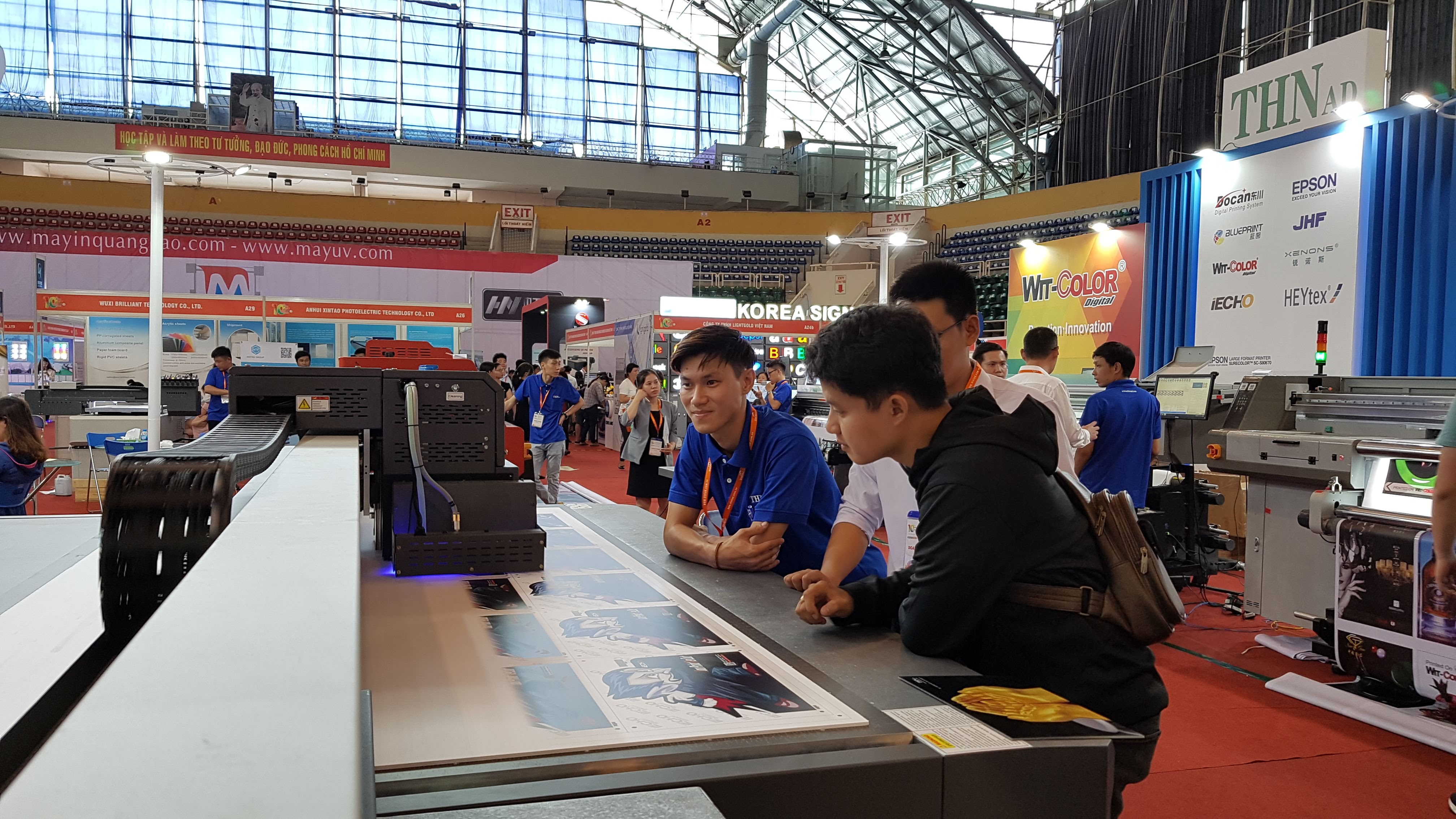 150 international exhibitors join advertising exhibition in Ho Chi Minh city