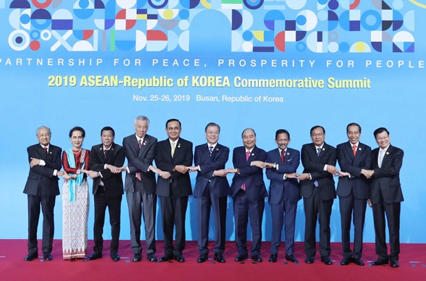 PM concludes trip to RoK for summits, official visit