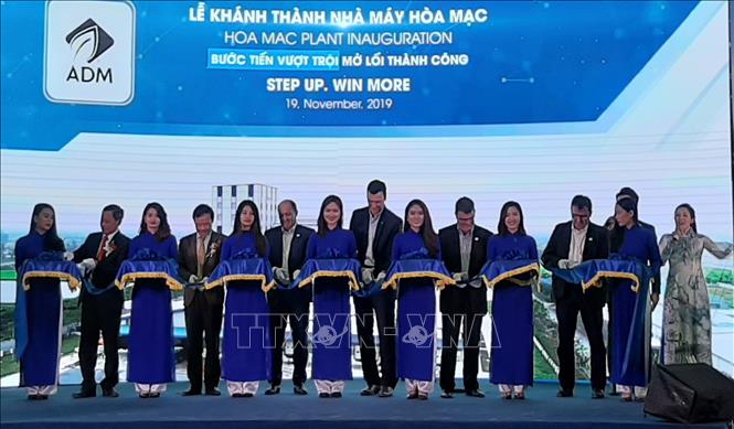 Animal feed plant of US group inaugurated in Ha Nam province