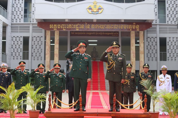 High-level military delegation wraps up visit to Cambodia