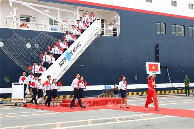 Ship for Southeast Asian Youth Program arrives in Vietnam
