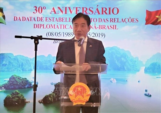 Embassy hosts year-end gathering for Brazilian journalists