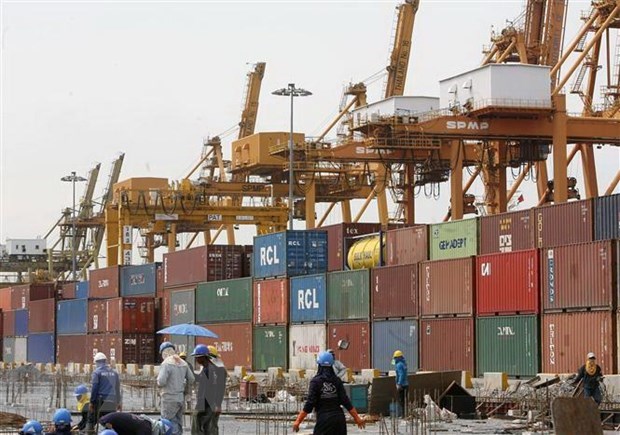 Thailand’s cross-border trade slightly decreases in 10 months