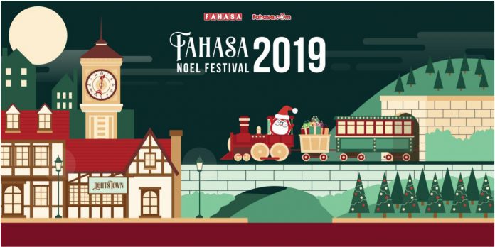 Enjoying year-end discount at Fahasa festival in Ho Chi Minh city
