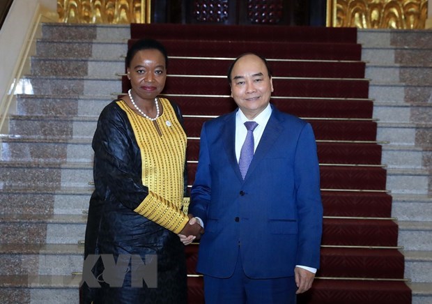Prime Minister greets Kenyan guest