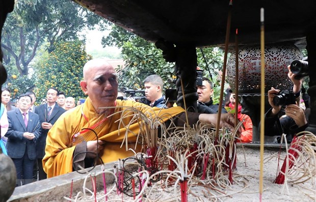 Overseas Vietnamese pay tribute to Ly Kings in Bac Ninh