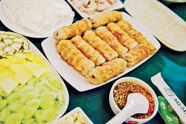Grilled meat roll – Vietnamese specialty loved by Thai royal family and customers