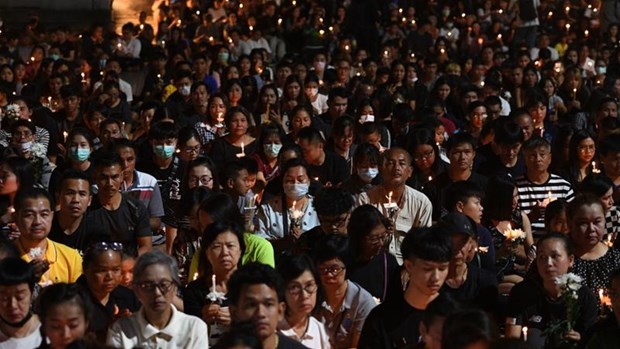 Vigil held for victims of Thailand mass shooting