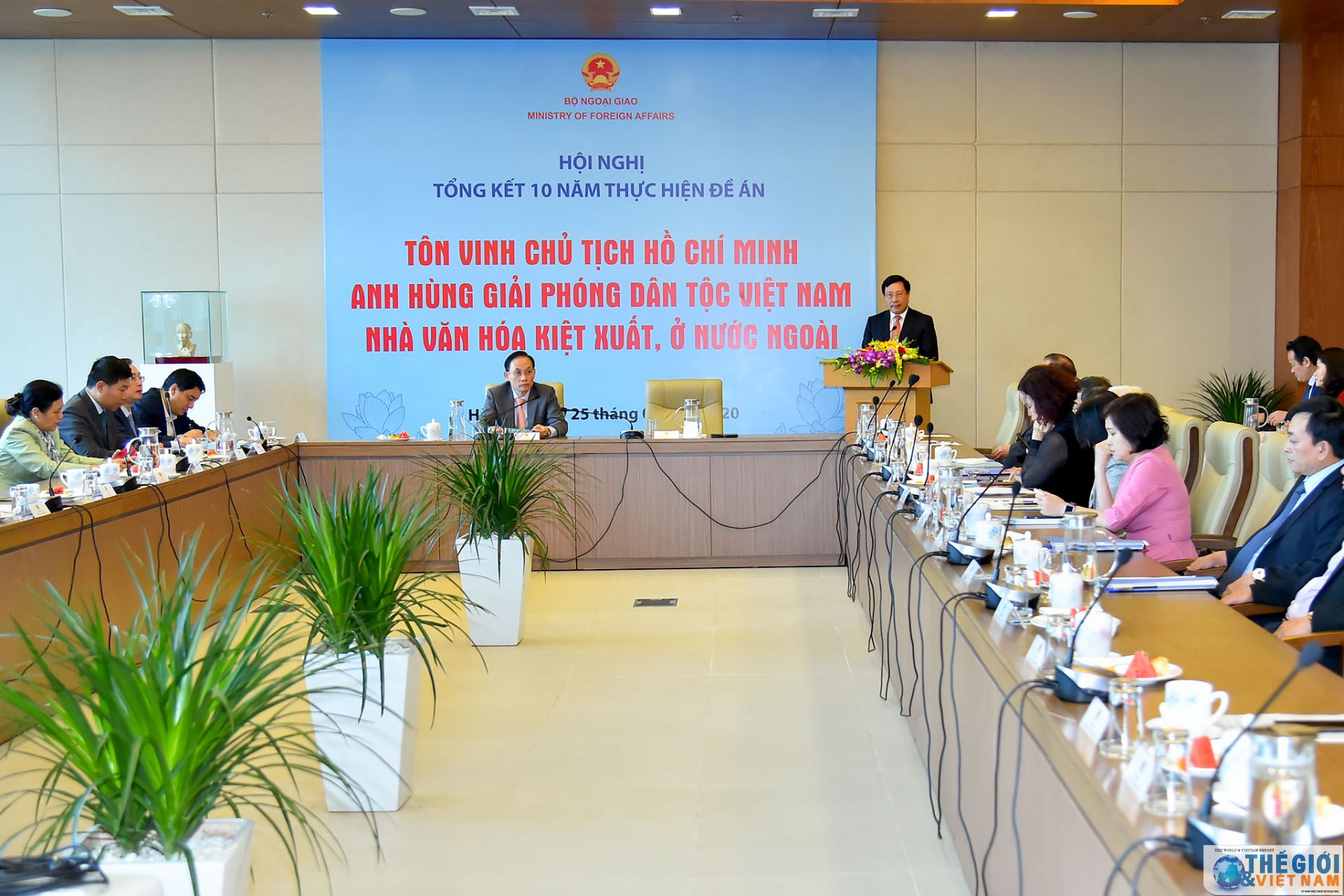 President Ho Chi Minh’s contributions to deepen Vietnam s relations with other countries honoured
