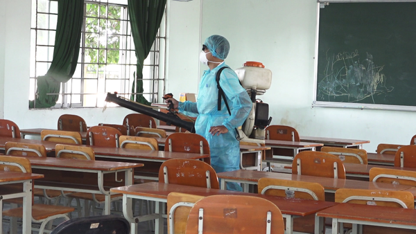 Schools nationwide closed to prevent spread of 2019-nCoV