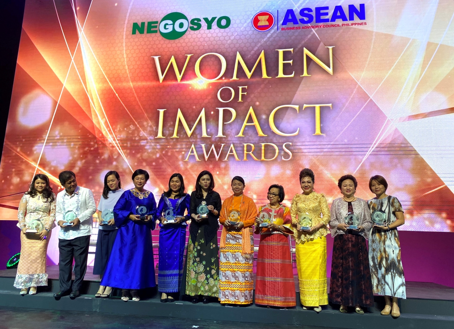 Vietnamese woman wins ASEAN Women of Impact Award