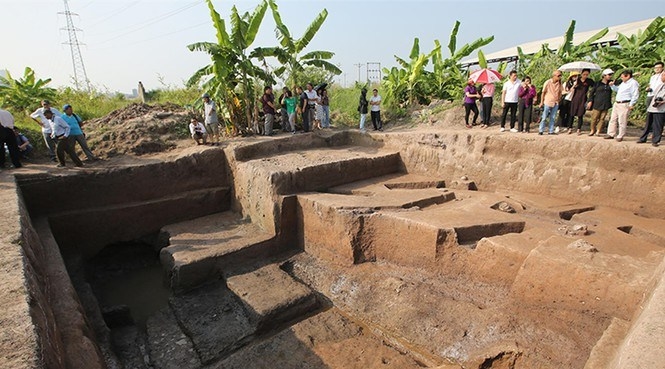 Excavation of Vuon Chuoi archaeological site licensed