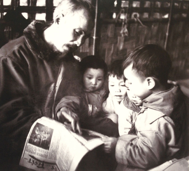 Contest on Uncle Ho and children in Thai Binh