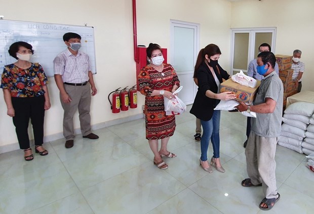 COVID-19 Cambodian-Vietnamese families in Preah Sihanouk supported