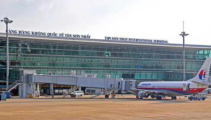 Tan Son Nhat Airport allows maximum number of 180 passengers per flight