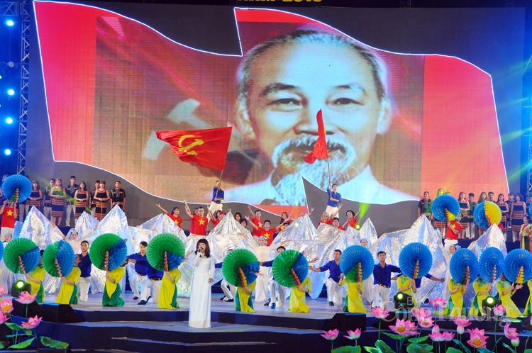 Diverse activities mark President Ho Chi Minh’s birthday