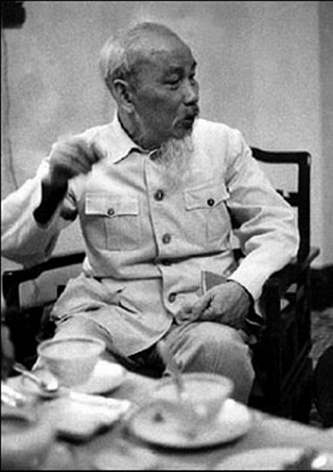 Uncle Ho develops friendship among nations