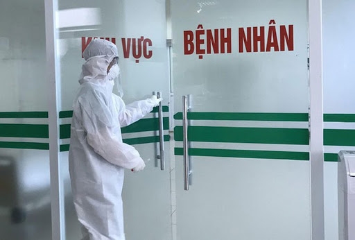 Foreign newspaper Vietnam determined to save COVID-19 patient