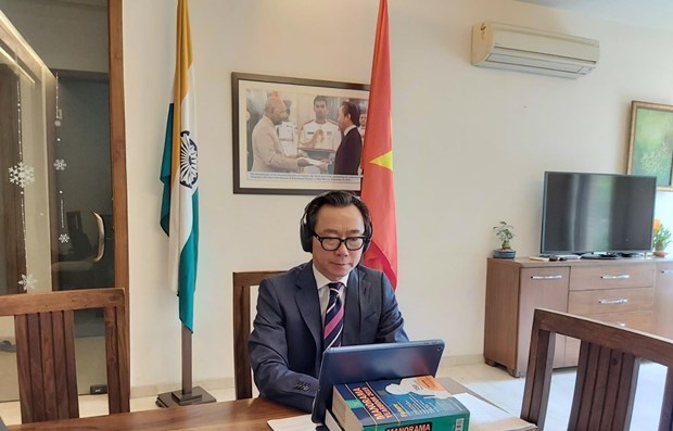 Vietnam shares post-pandemic development policies