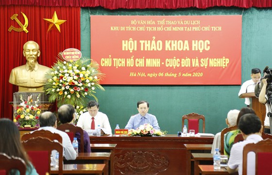 Seminar on President Ho Chi Minh’s life and career