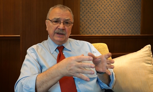 Former US Ambassador Vietnam scores great points in international friends’ eyes