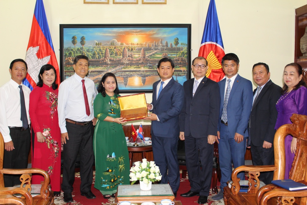 Can Tho fosters Vietnam - Cambodia solidarity