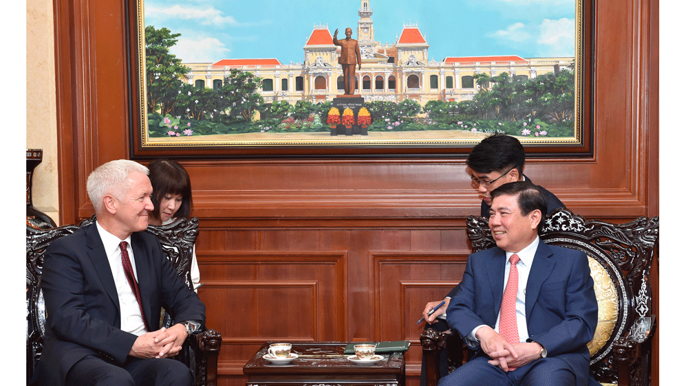 Ho Chi Minh city always creates favourable conditions for foreign investors