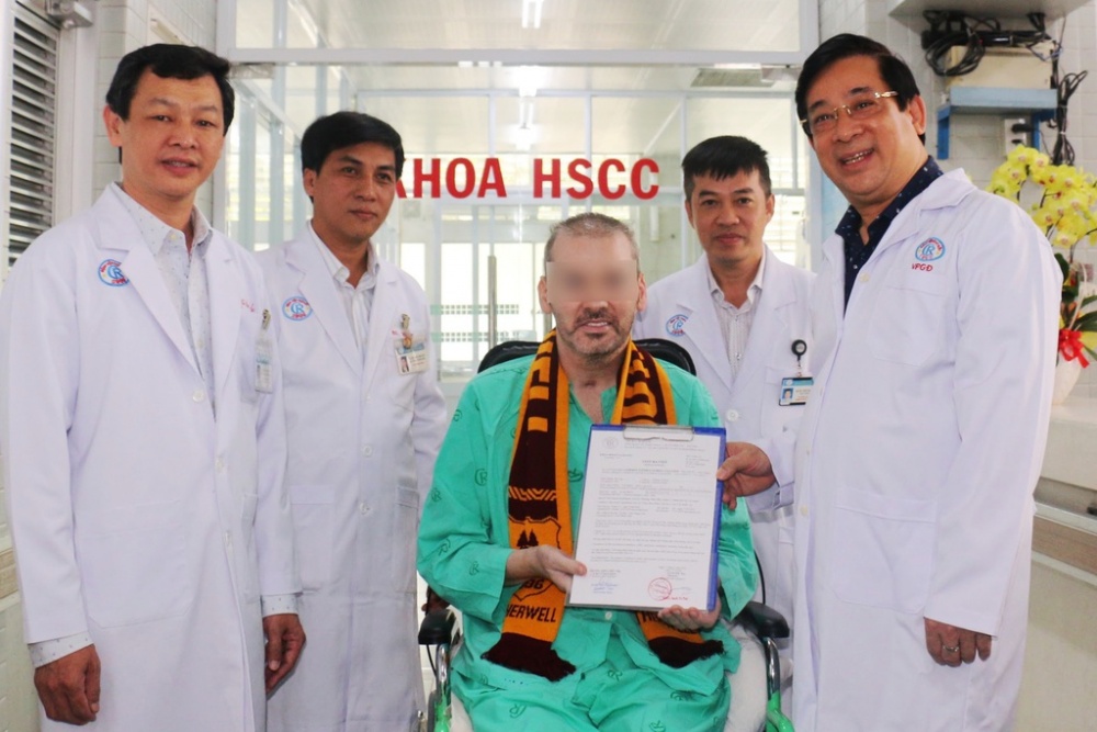 Patient 91 recovers, Vietnam praised by foreign media