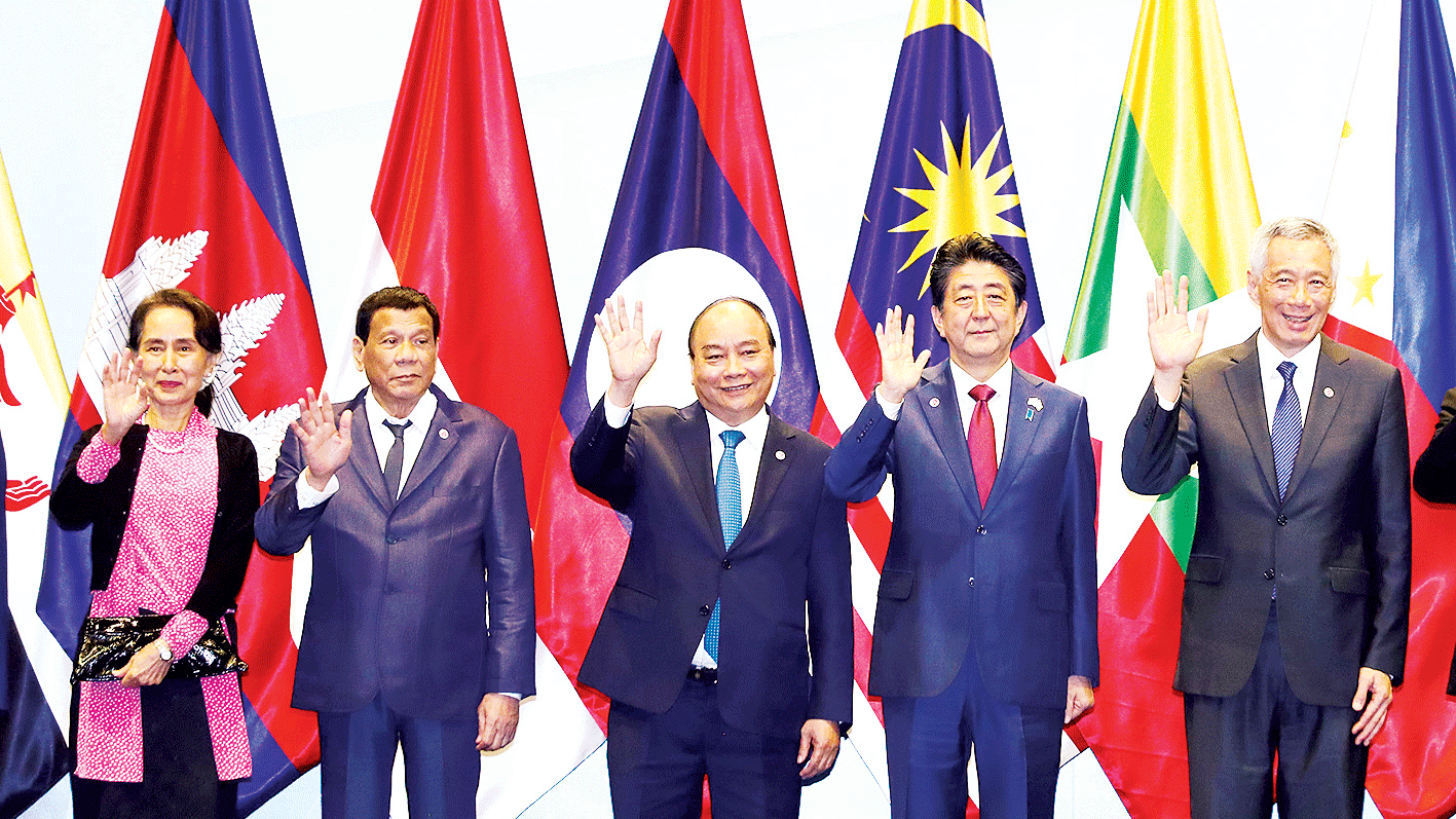 Vietnam confirms position and role in ASEAN